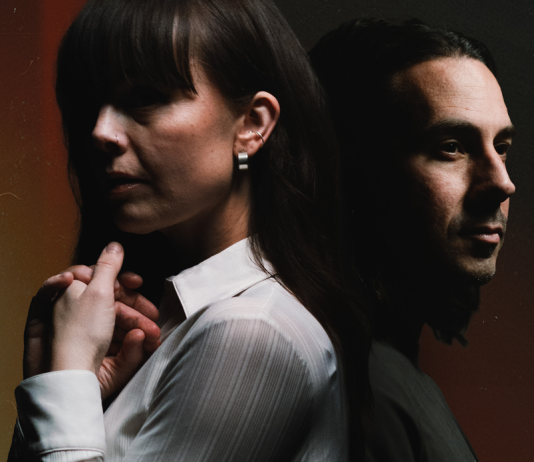 Rakastettu duo tekee paluun! – Eva & Manu lähtee loppuvuodesta joulukiertueelle