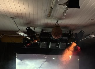 Pet Electric 18.10.25, Pethaus, Tampere