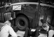 Koskelan Halli julkaisi uuden singlen ”Tuolla puolen taas” – stadionluokan paahtoa ja vahvoja teemoja