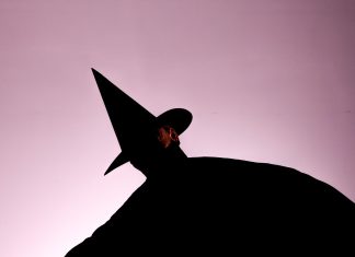 Tomi Seppälä seikkailee mustan magian poluilla uudella ep:llään