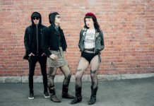 Troublesin debyyttialbumi on hengästyttävä garage punk -paketti